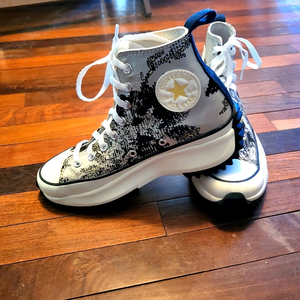 Converse Run Star Hike Unisex Platform Sneakers M 7 W 8.5